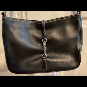 Coach purse, slim and sleek
